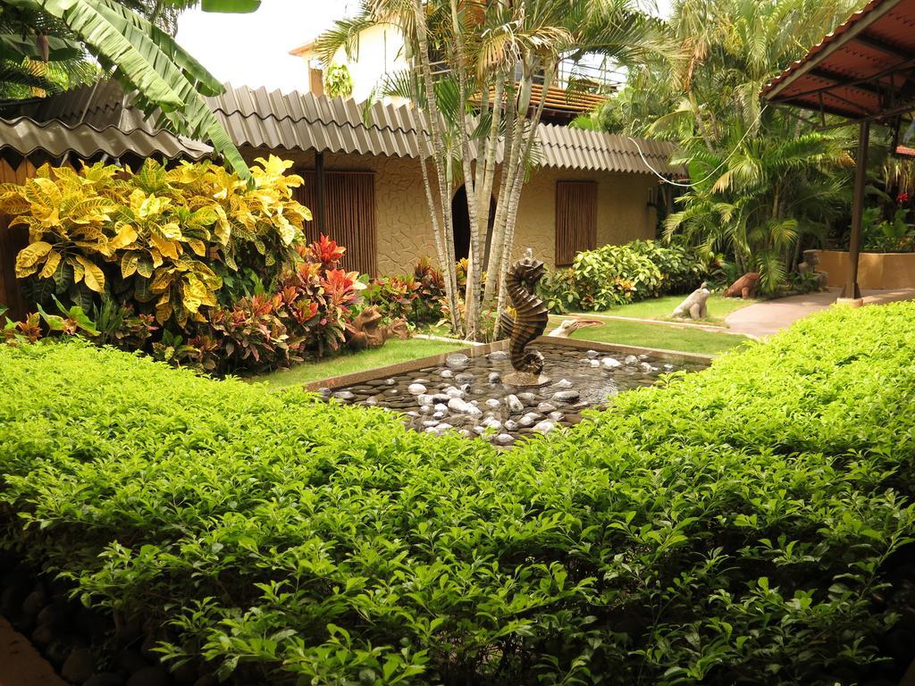 Hotel Coco Palms Playas del Coco Exterior foto